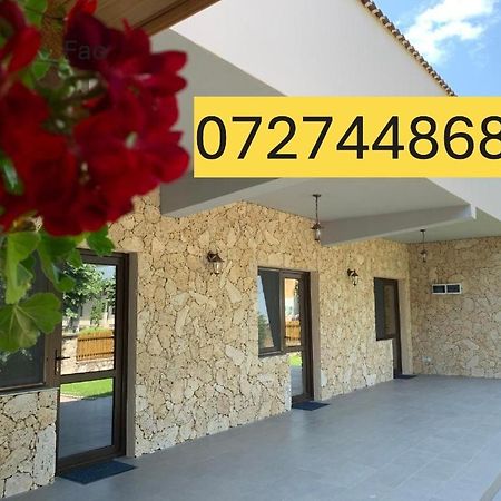 דירות Ieşelniţa Casa Roka מראה חיצוני תמונה