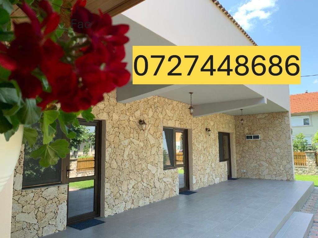 דירות Ieşelniţa Casa Roka מראה חיצוני תמונה