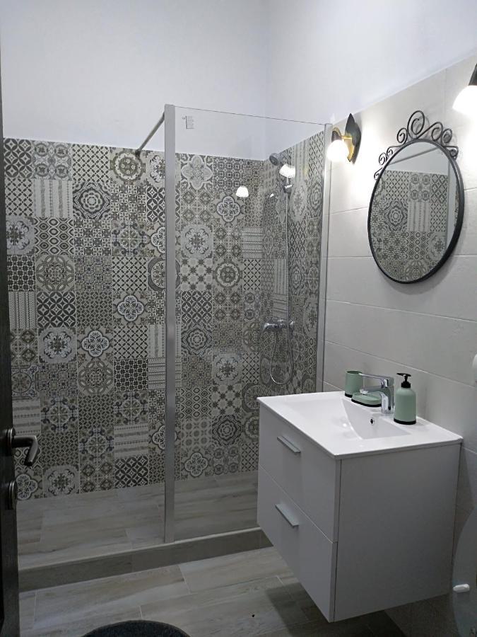 דירות Ieşelniţa Casa Roka מראה חיצוני תמונה